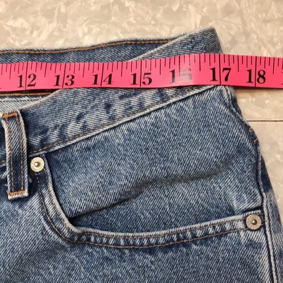 Vintage 90s Tommy Jeans Men’s Straight Denim Shorts / Size 36 - Picture 4 of 11